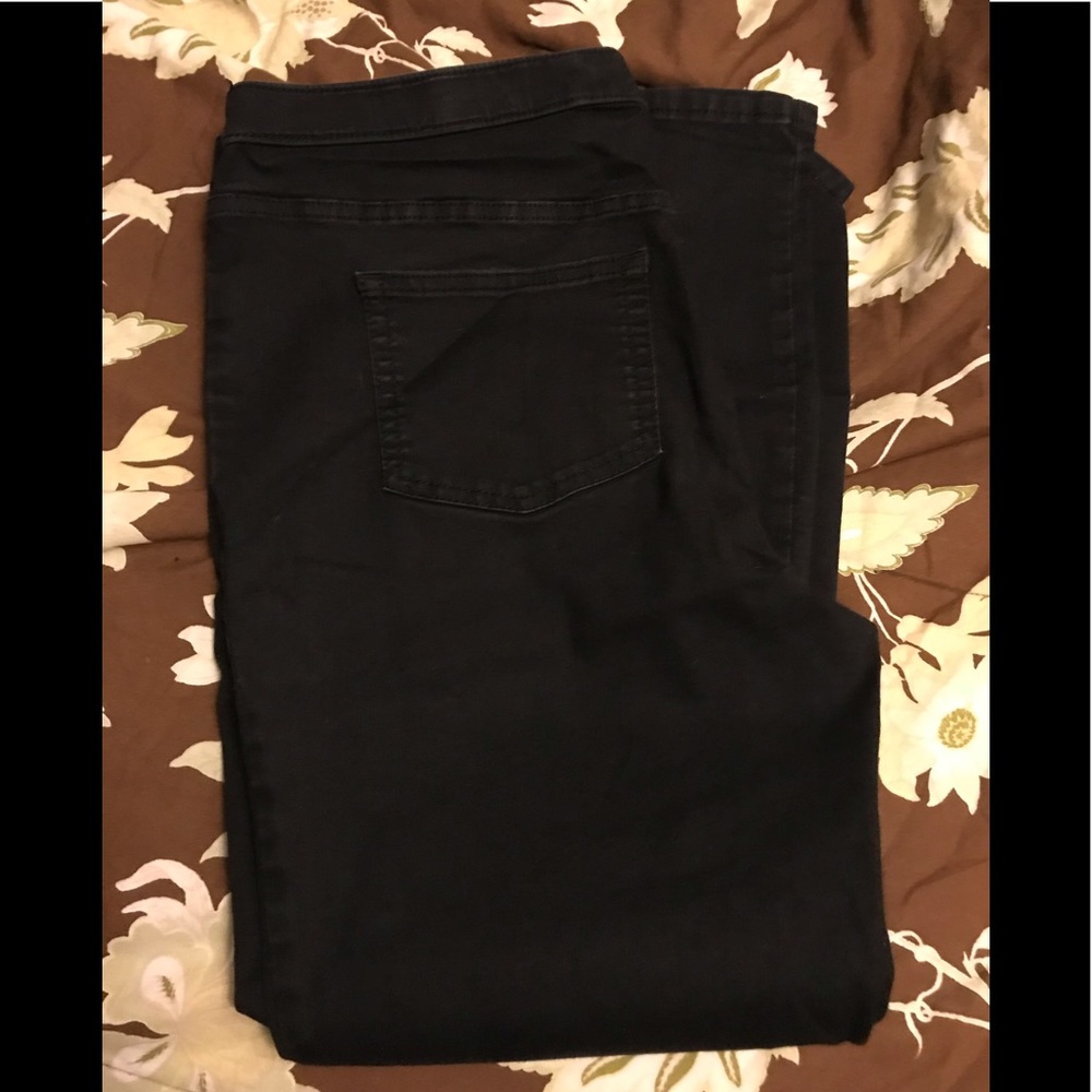 Jennifer Lopez Black Jeggings